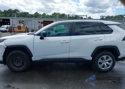 2021 Toyota Rav4 Le z USA, uszkodzony, nr VIN 2T3F1RFVXMC223051